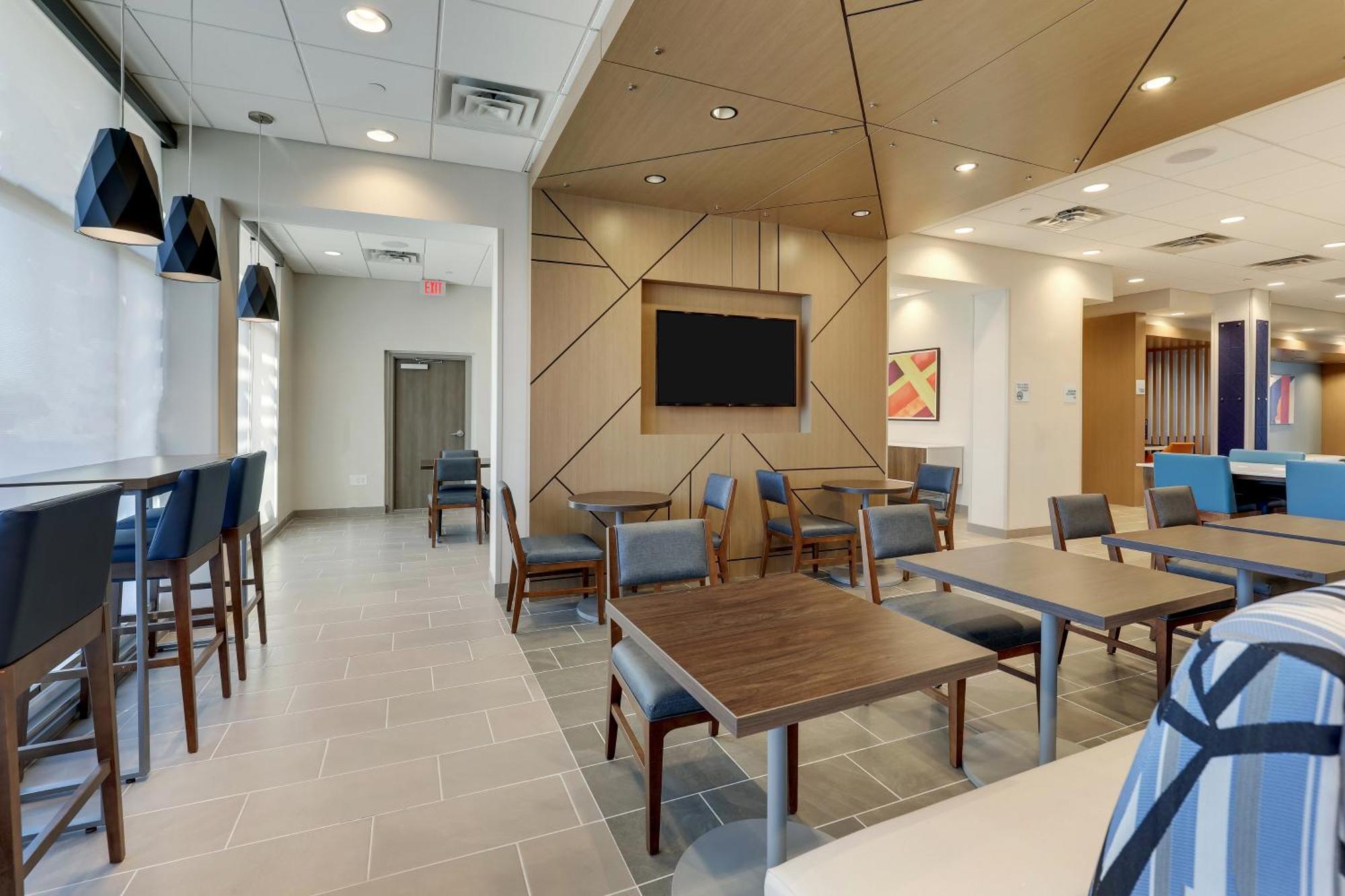 Holiday Inn Express Holly Springs - Raleigh Area By Ihg Esterno foto