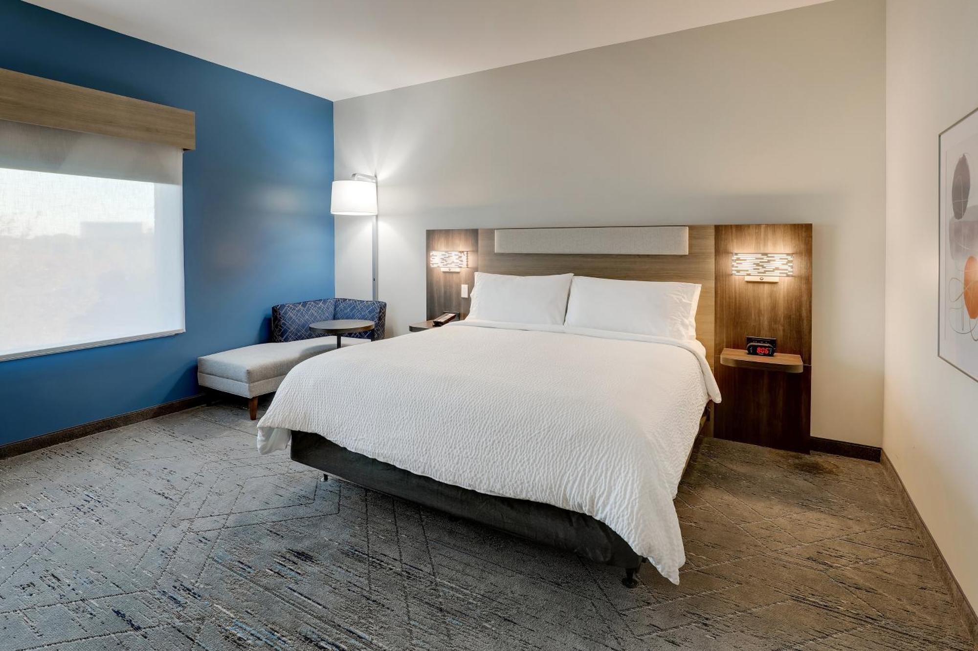 Holiday Inn Express Holly Springs - Raleigh Area By Ihg Esterno foto