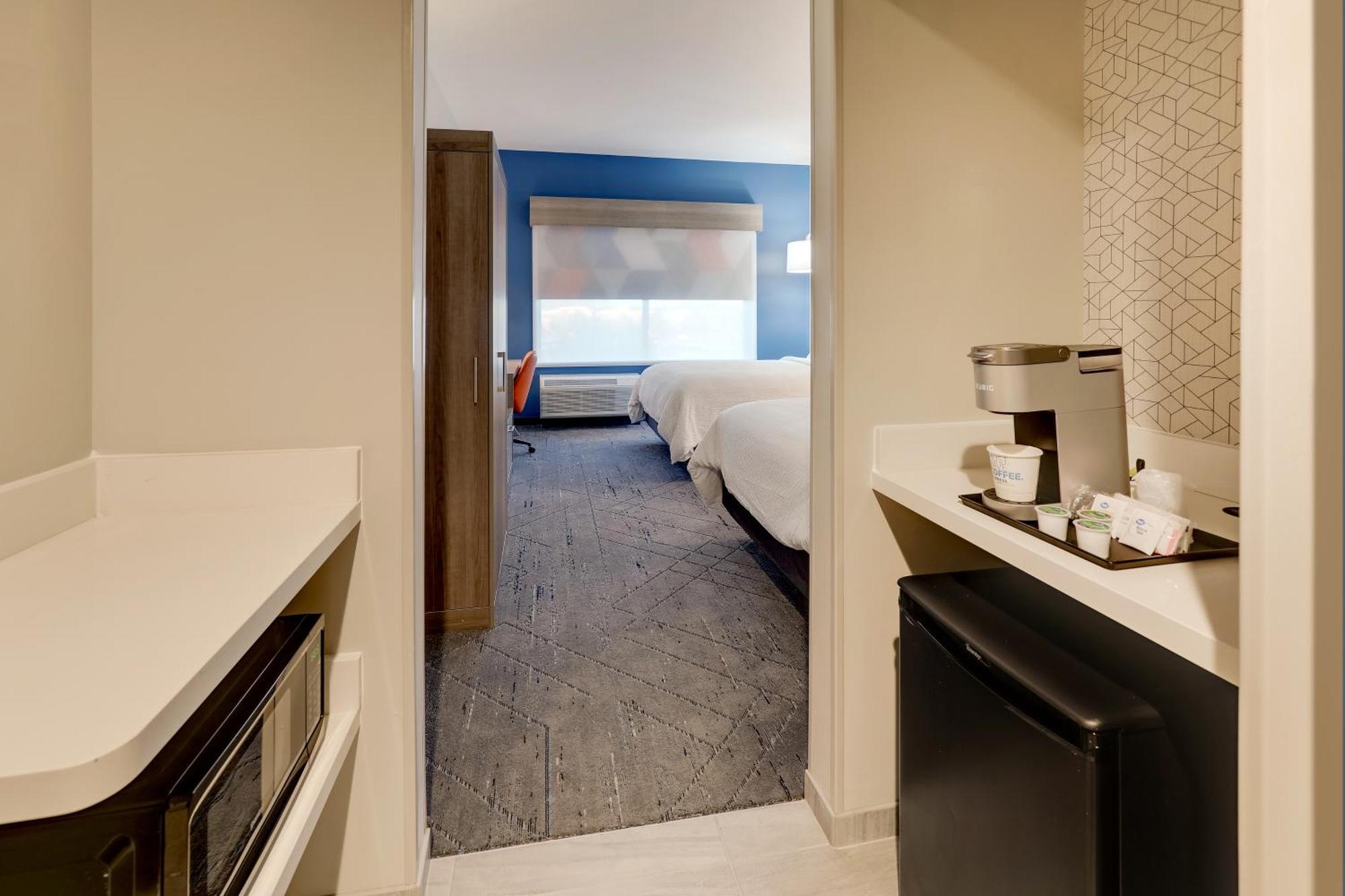 Holiday Inn Express Holly Springs - Raleigh Area By Ihg Esterno foto