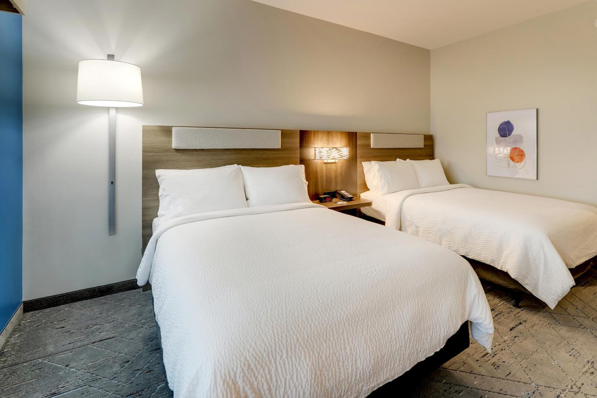 Holiday Inn Express Holly Springs - Raleigh Area By Ihg Esterno foto